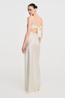 Noa Silk Maxi Dress - White , THE WAY OF EMELIA 'da!